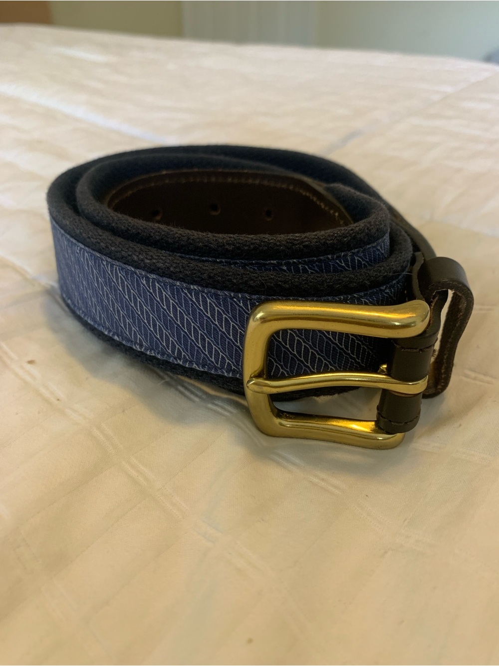 Men's Vineyard Vines Navy Blue Patterned Belt with Brass Buckle